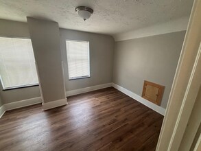 147 W Crosier St in Akron, OH - Building Photo - Building Photo