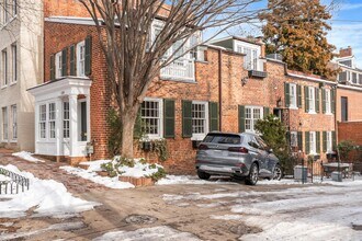 1319 34th St NW in Washington, DC - Building Photo - Building Photo