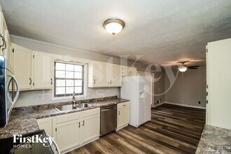 2625 Sherwood Dr in Austell, GA - Building Photo - Building Photo