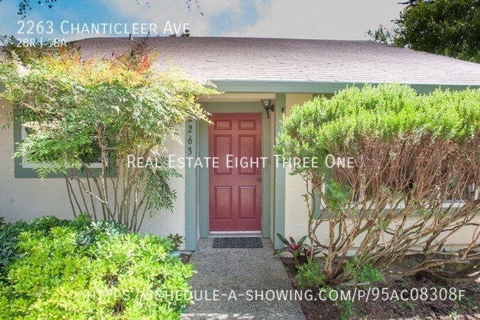 2263 Chanticleer Ave in Santa Cruz, CA - Building Photo