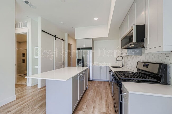 property at 2876 W 53rd Ave