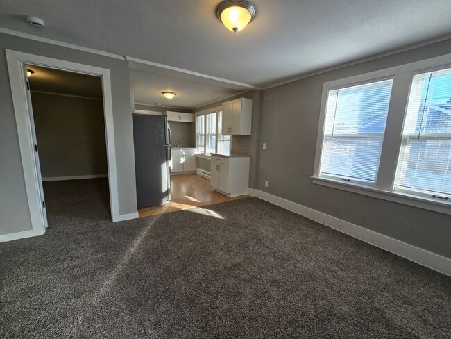 503 W 5th Ave in Oshkosh, WI - Building Photo - Building Photo