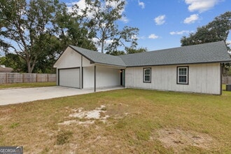 102 Bellvue Ct in St. Marys, GA - Building Photo - Building Photo