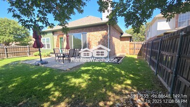 2600 Redcedar Dr in Little Elm, TX - Foto de edificio - Building Photo