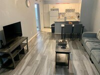 3900 Woodchase Dr photo'