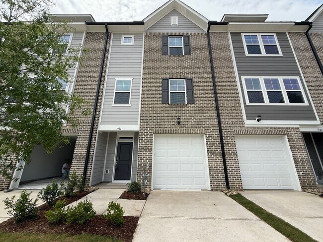 property at 1924 Fishamble St