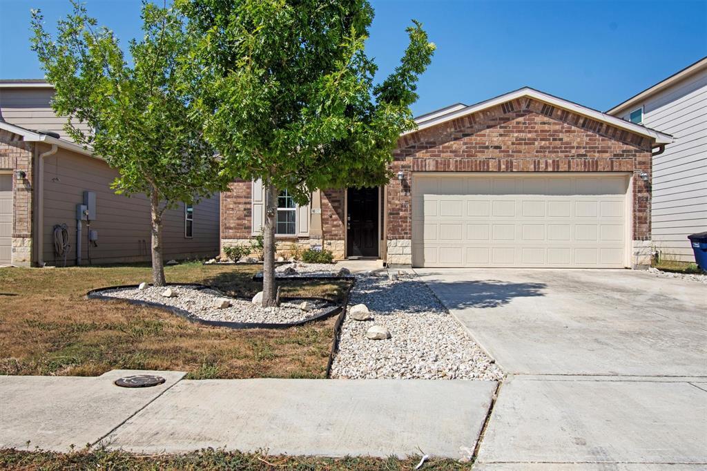 126 Texas Thistle in New Braunfels, TX - Building Photo