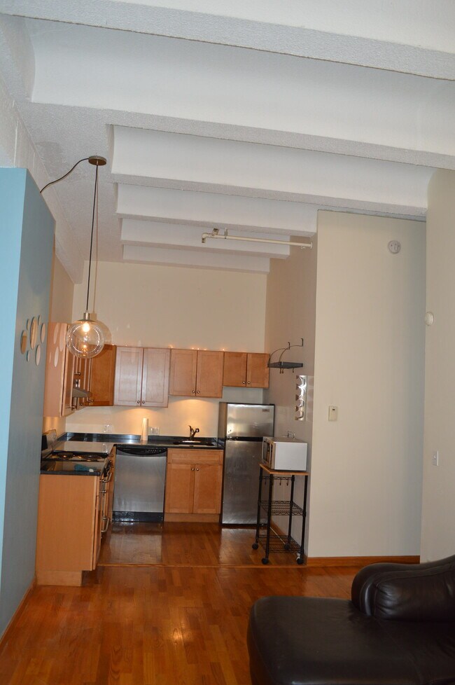 12 Stoneholm St in Boston, MA - Building Photo - Building Photo