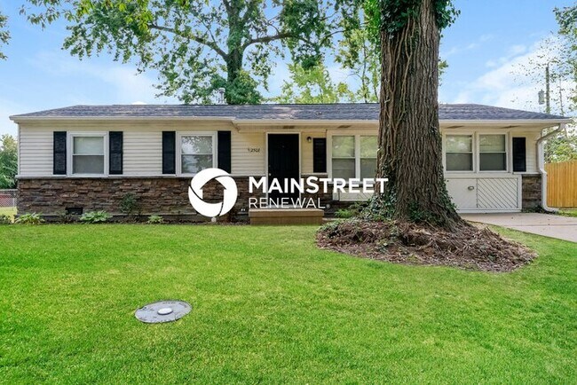property at 2508 Larkwood Dr