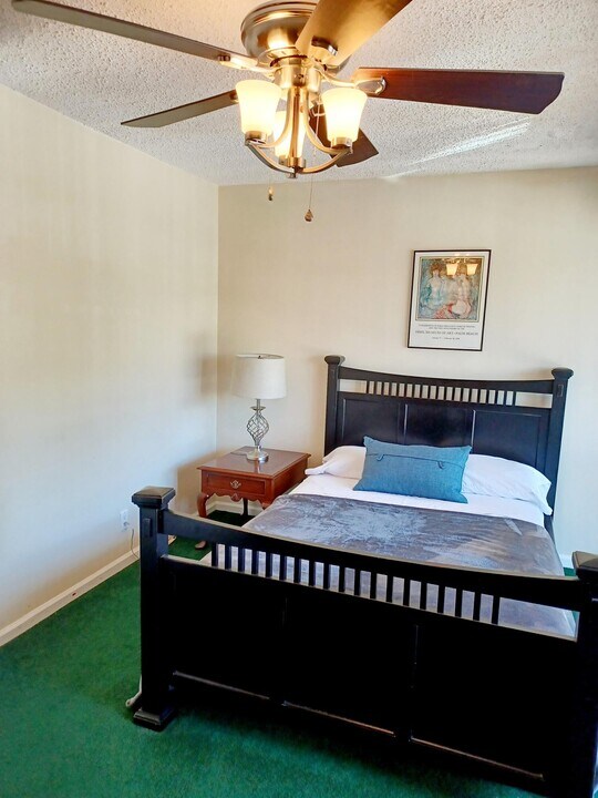 13164 Via Veneto in Wellington, FL - Building Photo