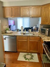 222 Shadowlawn Cir in Pittsburgh, PA - Building Photo - Building Photo