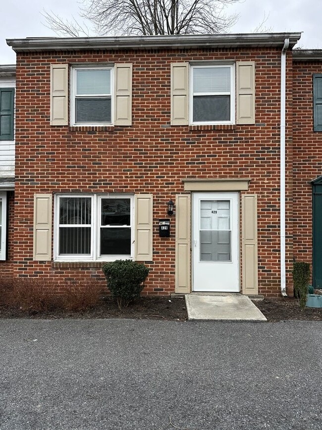 property at 429 Duke St