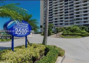 2500 Parkview Dr, Unit # 801 in Hallandale Beach, FL - Building Photo - Building Photo