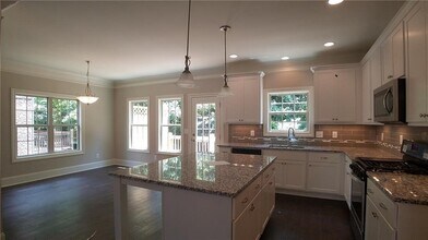 2522 Magnolia Ridge Dr in Marietta, GA - Building Photo - Building Photo