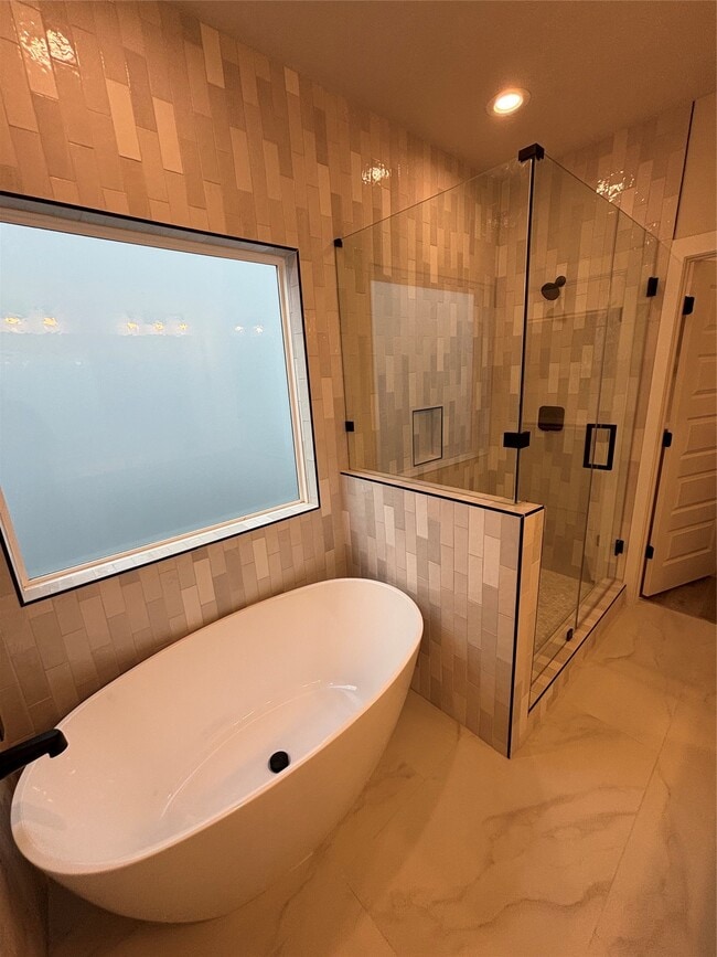 property at 108 E 44th St