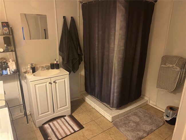 33347 Arthur Dr in Zephyrhills, FL - Building Photo - Building Photo