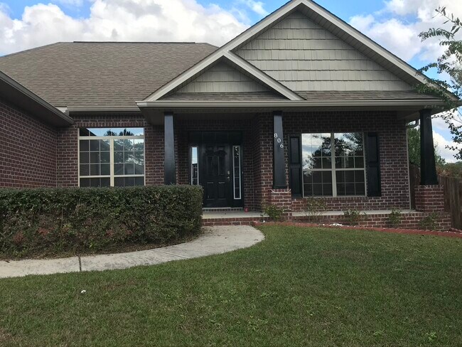 806 Yew Cir in Crestview, FL - Building Photo - Building Photo