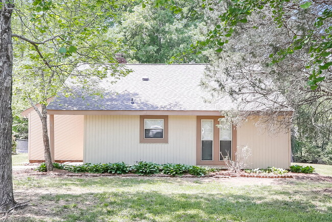 property at 6009 Falstaff Dr