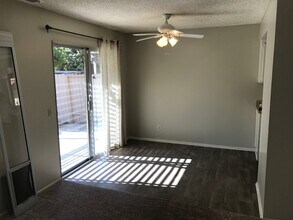 440 W Santa Barbara St in Santa Paula, CA - Building Photo - Building Photo