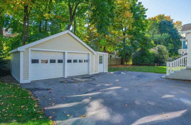 31 Highland St, Unit 31 in Concord, MA - Building Photo - Building Photo