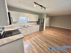1408 Ascent Trail NW in Huntsville, AL - Building Photo - Building Photo