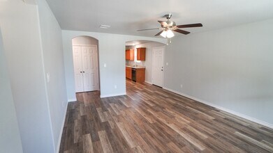 917 Redoak Dr in West Tawakoni, TX - Building Photo - Building Photo