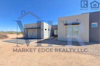 16165 E Lowden Ct in Scottsdale, AZ - Building Photo - Building Photo