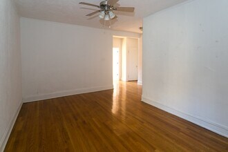 630 W Stratford Pl in Chicago, IL - Building Photo - Building Photo