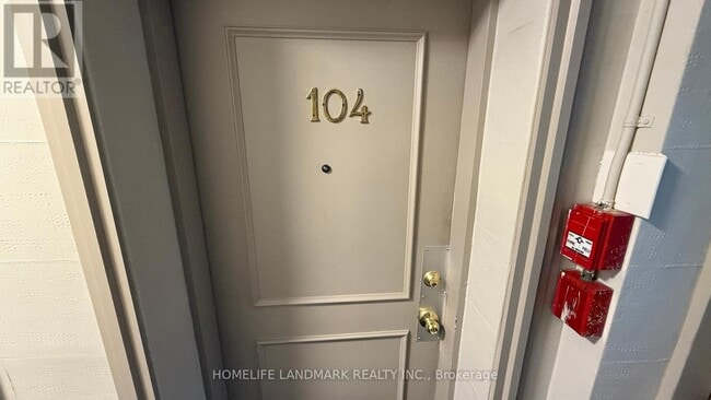 property at 676-676 Mt Pleasant Rd
