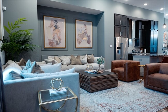 property at 2826 Clay St