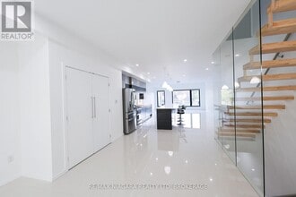 68 First St in Welland, ON - Building Photo - Building Photo