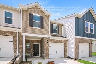 725 Hilton Pk Lp in Knightdale, NC - Building Photo - Building Photo