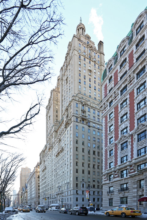 San Remo in New York, NY - Building Photo