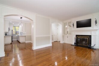 64 Sagamore Rd in Bronxville, NY - Building Photo - Building Photo