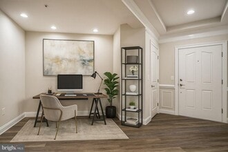 1781 Chain Bridge Rd in McLean, VA - Building Photo - Building Photo