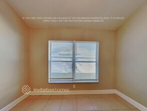 9615 Jaybird Ln in Land O Lakes, FL - Building Photo - Building Photo