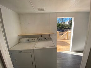 313 Amy St in Anderson, SC - Foto de edificio - Building Photo