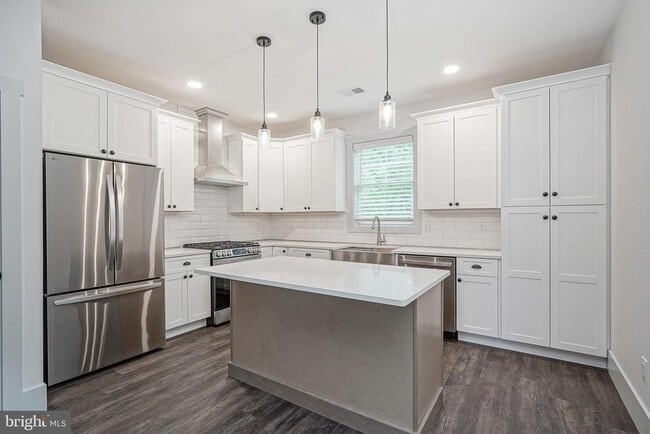 property at 1208 Cedar Ave