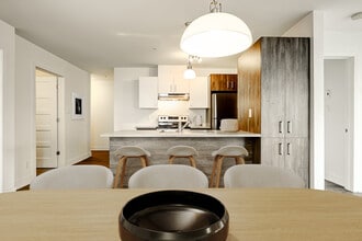 2540 Rue Maurice-Savoie in Longueuil, QC - Building Photo - Building Photo