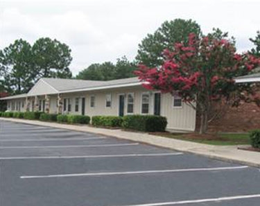 Stonehenge Apt in Warner Robins, GA - Building Photo