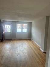 7842 St Fabian Ln in Dundalk, MD - Building Photo - Building Photo