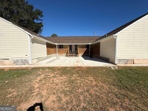 6 W Oak St in Luthersville, GA - Building Photo - Building Photo