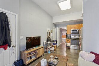 2120 N 8th St in Philadelphia, PA - Building Photo - Building Photo