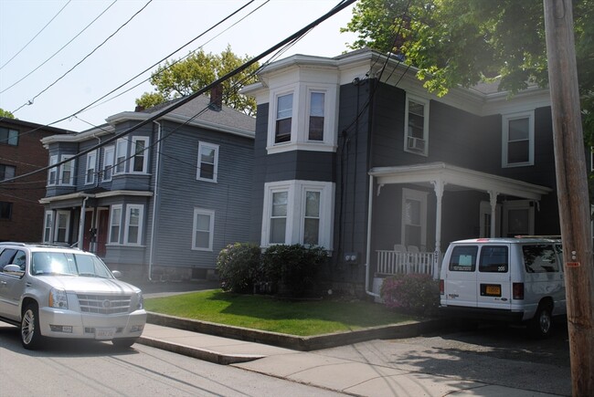 property at 31 Walnut St