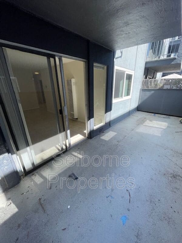 property at 407 Fairmount Ave