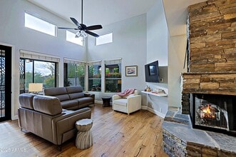 6939 E Bramble Berry Ln in Scottsdale, AZ - Building Photo - Building Photo