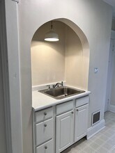 3406 Erie Ave in Cincinnati, OH - Building Photo - Building Photo