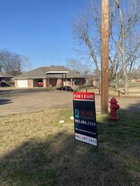 640 Canada St in Jacksonville, TX - Building Photo