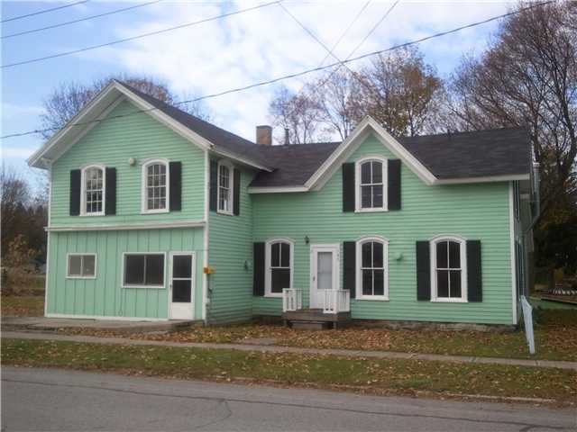 145 N Main St in Silver Springs, NY - Building Photo