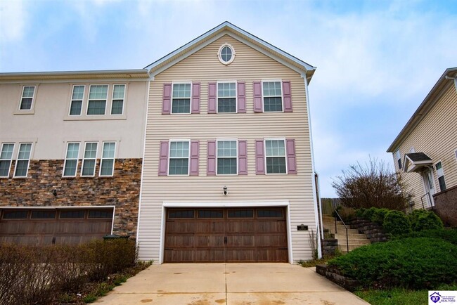 150 Vineland Pkwy Dr in Vine Grove, KY - Building Photo - Building Photo